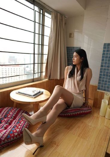 欧美黄板app在线看_超清高清在线观看