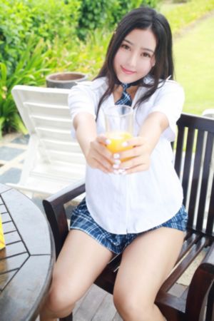 欧美丝袜美脚_1080高清完整版播放