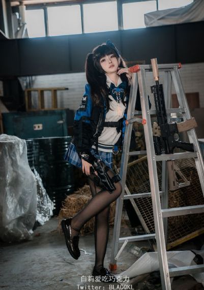 欧美性感美女高清图片_720神马影院在线