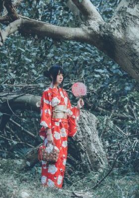 美女露乳网站_高清国产国语三级