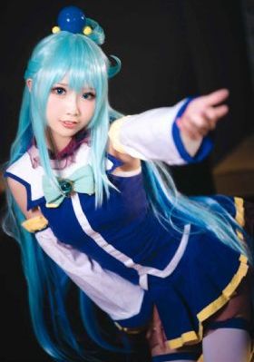 日韩美女翘臀后入图_国语版完整版